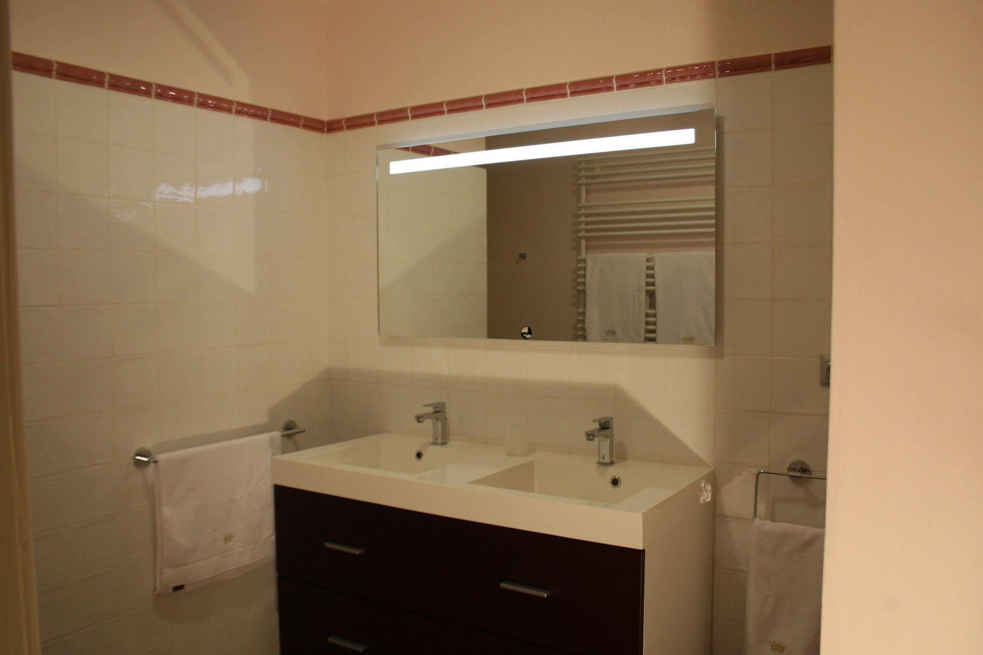 Hotel De Warenghien 3*
